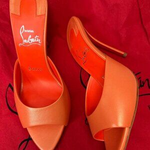 Christian Louboutin Miss Z Pointed Toe Sandal in Magma/Lin Magma Orange Size 37.